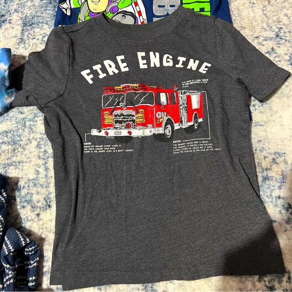 8 piece 4t boys lot - Picture 13 of 13